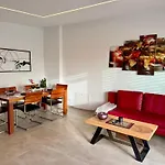 Lejlighed Mchome Neues Und Sonniges Doppelhaus, 1 Mit Grosse Terrasse Und E-ladestation In Bei Graz *