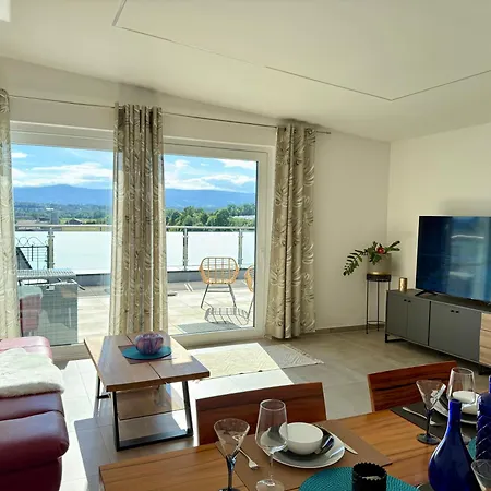 Appartamento Mchome Self-Check -In Neues Und Sonniges Doppelhaus, Top 1 Mit Grosse Terrasse Und E-Ladestation In Dobl Bei Graz
