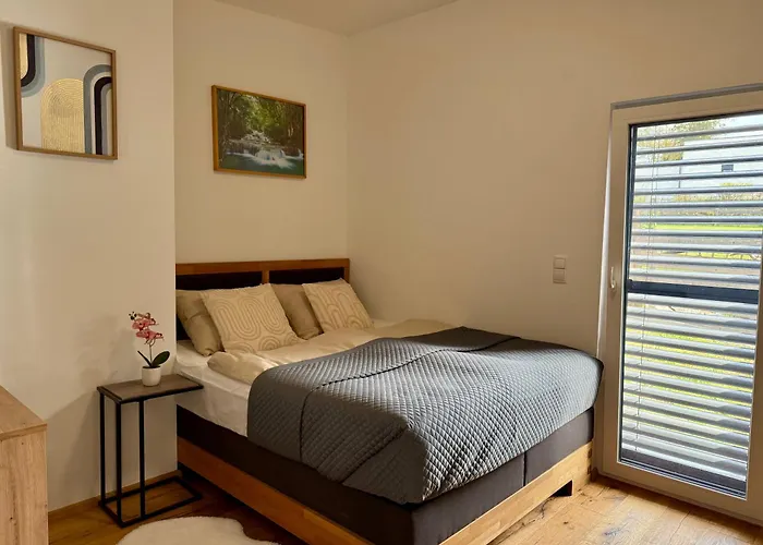 アパート Mc Neues Und Sonniges Doppelhaus, 1 Mit Grosse Terrasse Und E-ladestation In Bei Graz